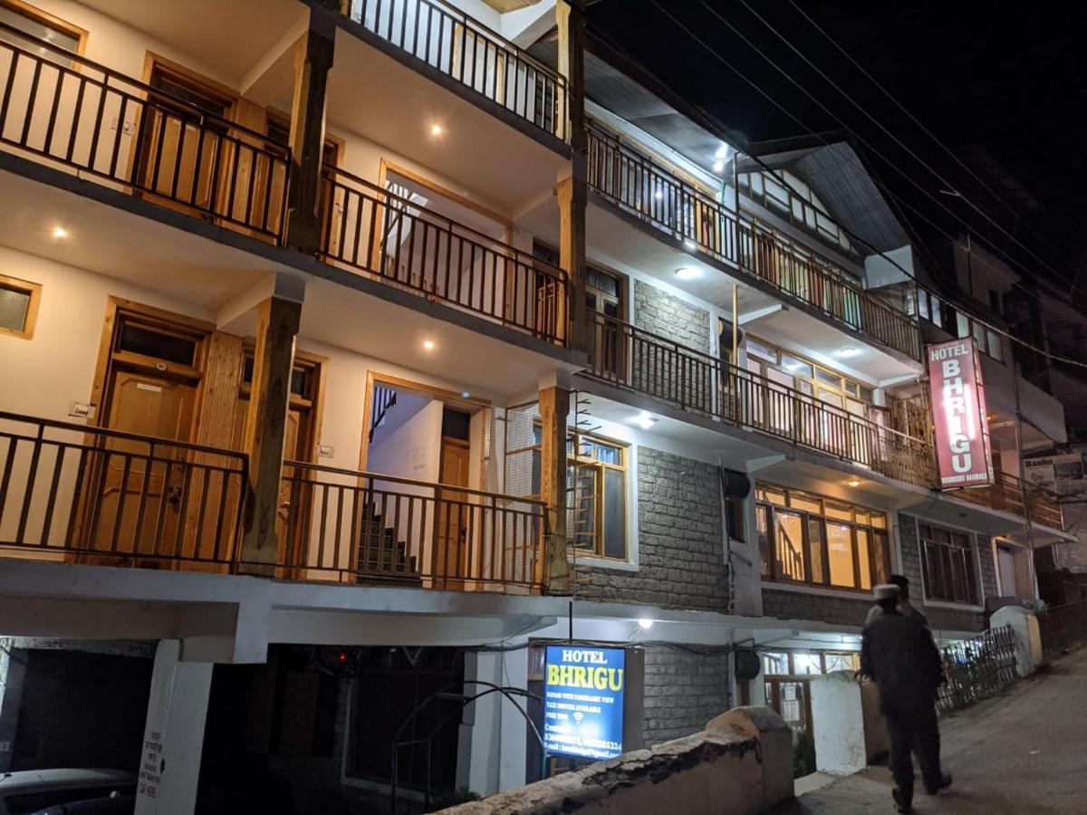 Hotel BHRIGU Manāli Exterior foto